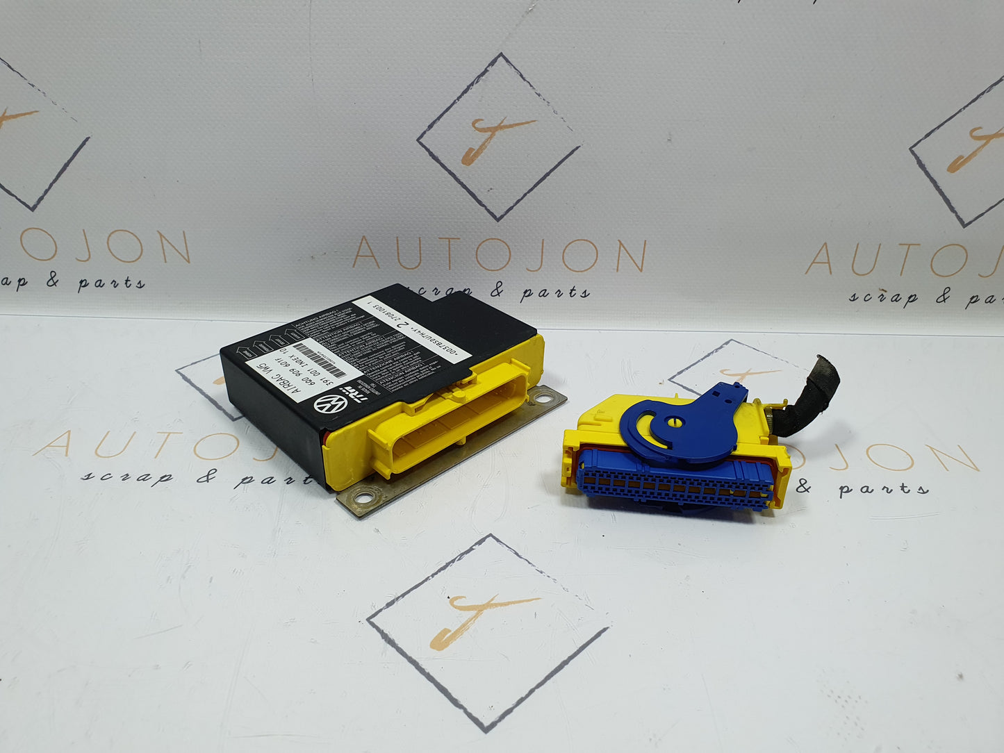 Calculator airbag Volkswagen Polo (9N3) 1.2 B 2009