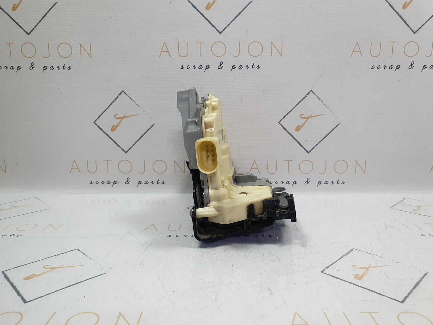 Broasca usa stanga spate Volkswagen Passat (3C5) Variant 2.0 TDI BMP 2007