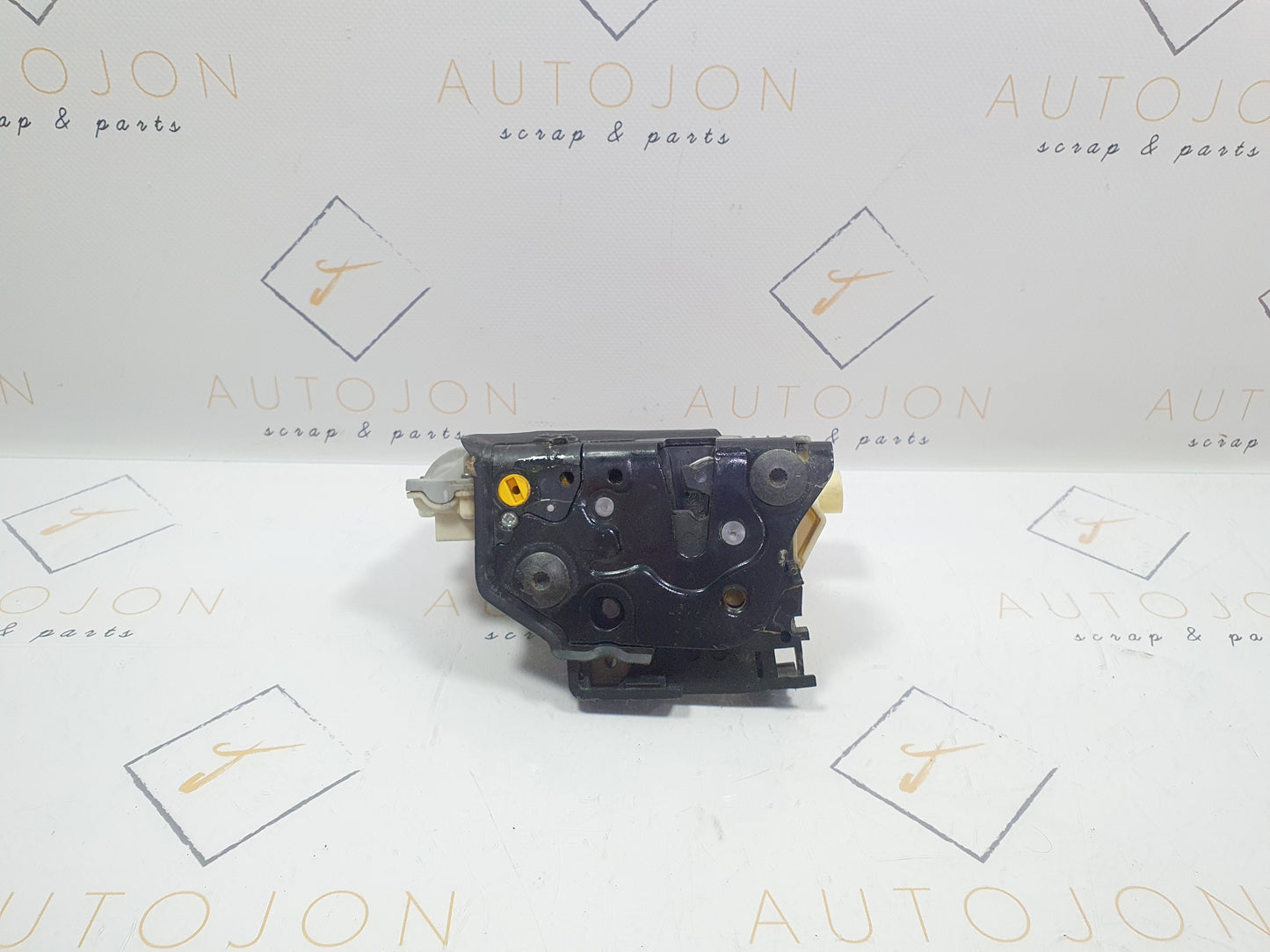 Broasca usa stanga spate Volkswagen Passat (3C5) Variant 2.0 TDI BMP 2007