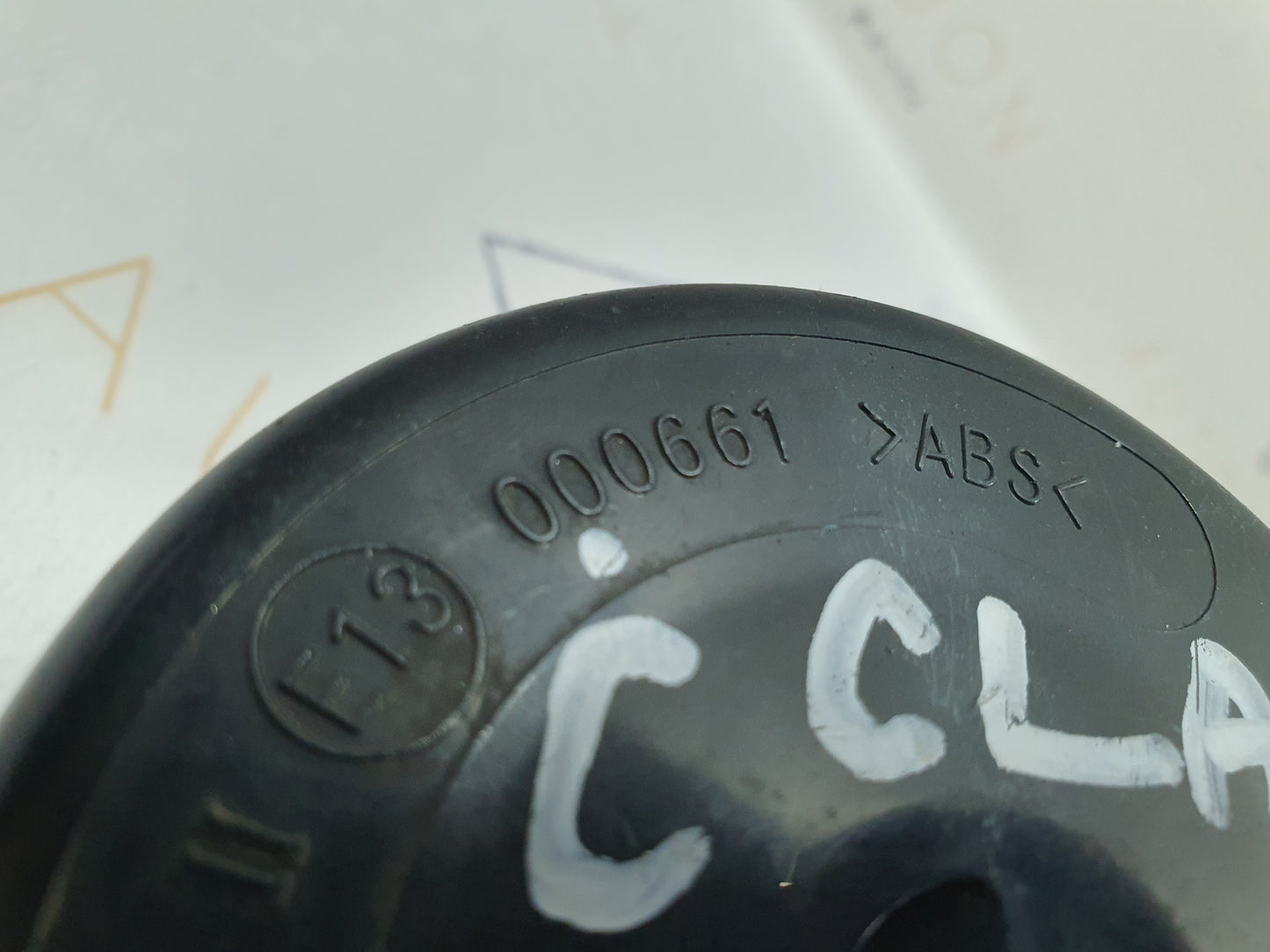 Claxon Mercedes C Class (W203) Limousine 2.2 CDI OM611 2000