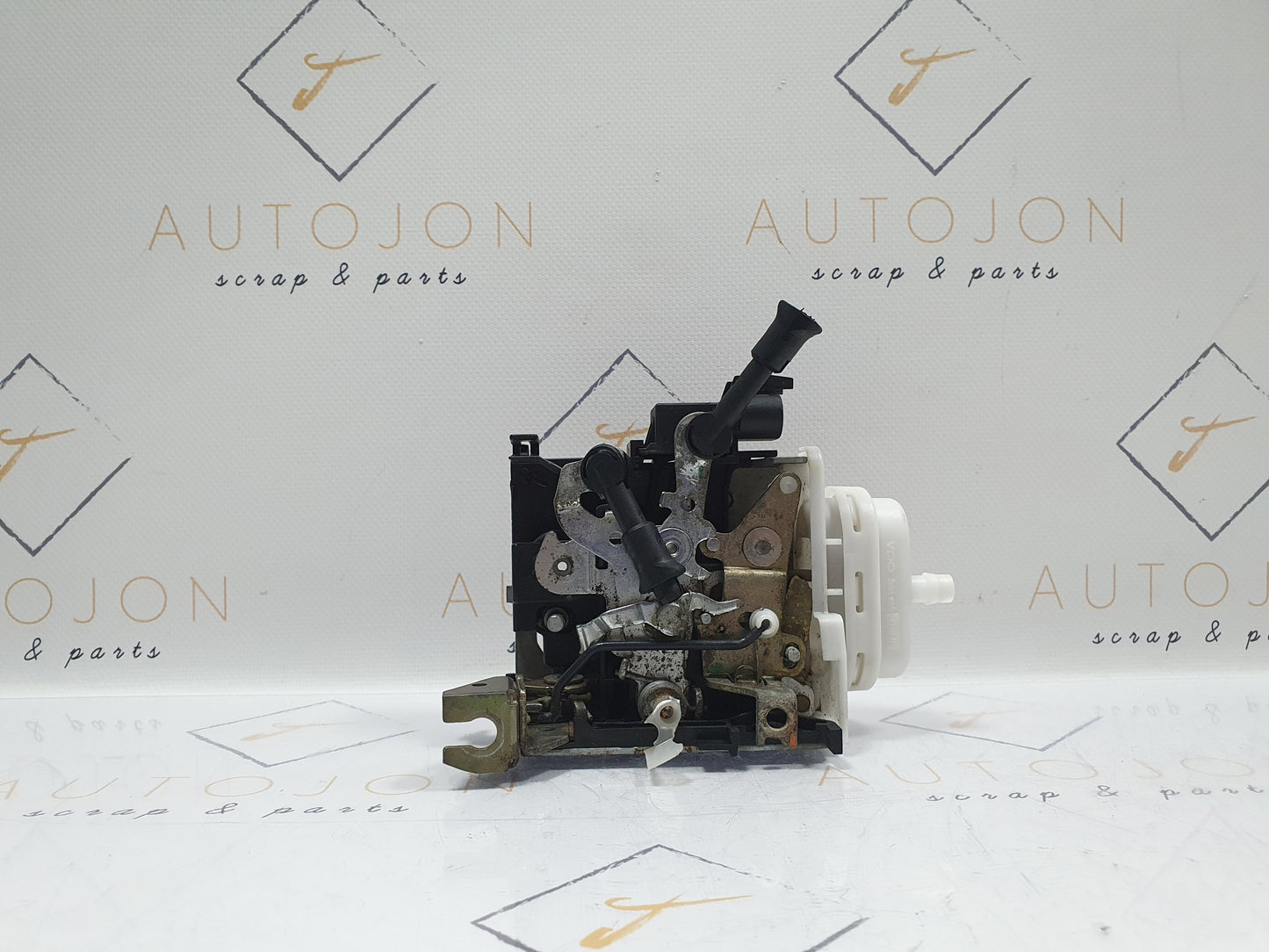 Broasca usa dreapta fata Audi A3 (8L1) 1.6 b AVU 2001
