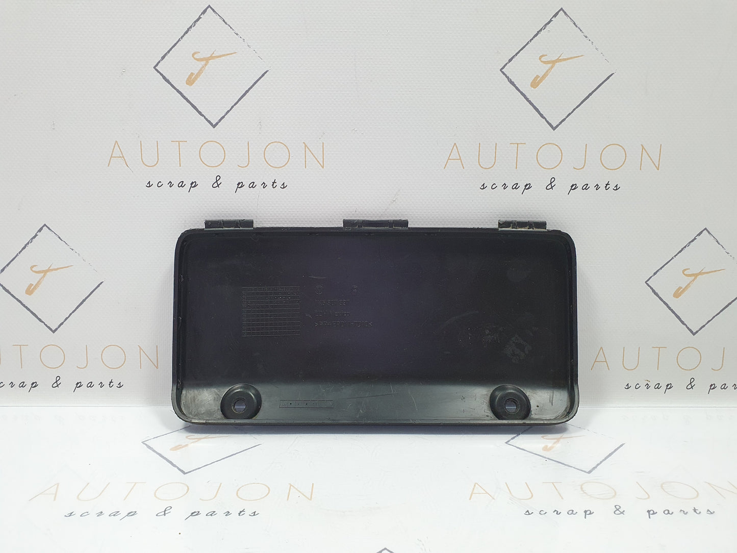 Capac carlig remorcare spate Volkswagen Passat (365) Variant 2.0 TDI CFFB 2012