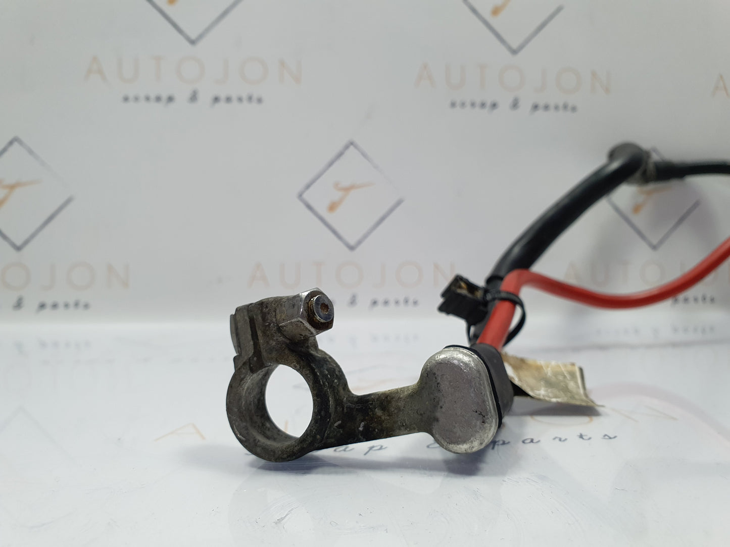 Cablu borna plus electromotor Volkswagen Jetta (1K2) Berlina 1.6 TDI CAYC 2010
