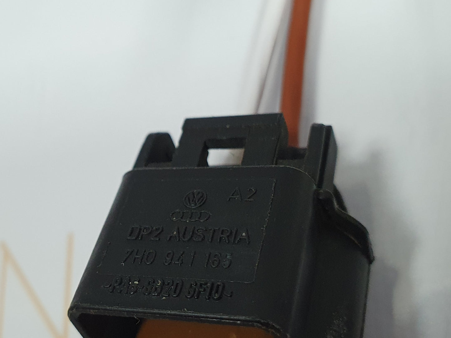 Mufa proiector ceata Volkswagen Jetta (1K2) Berlina 1.6 TDI CAYC 2010