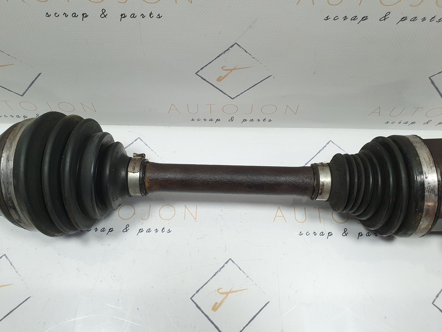 Planetara stanga fata Volkswagen Passat B8 (3G5) Variant 2.0 TDI CRLB DSG 2015