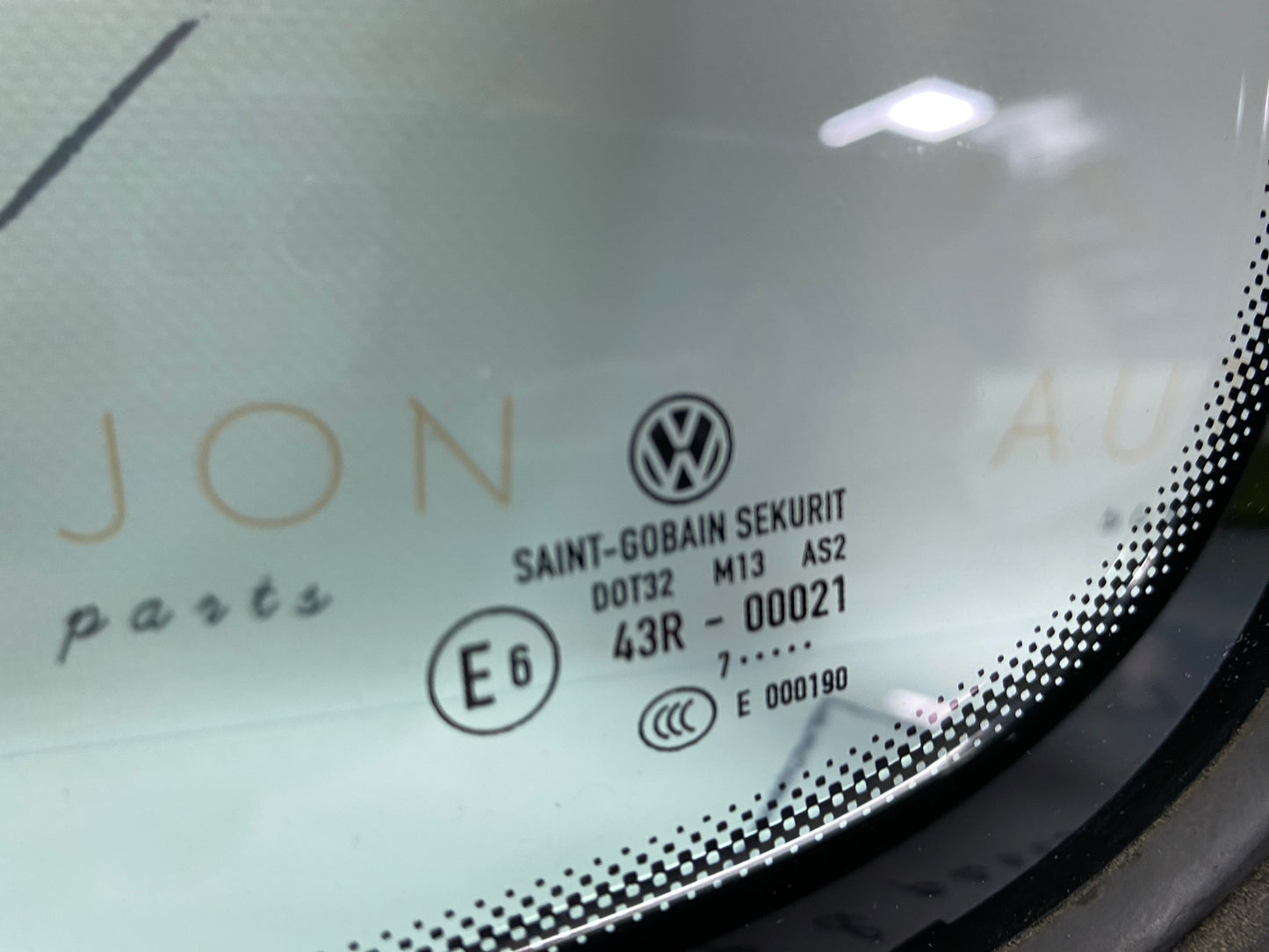 Geam fix dreapta spate Volkswagen Passat (3C5) Variant 2.0 TDI BMP 2007