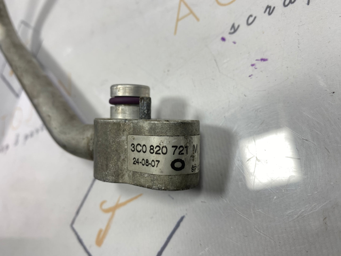 Conducta AC compresor radiator Volkswagen Passat (3C5) Variant 2.0 TDI BMP 2007