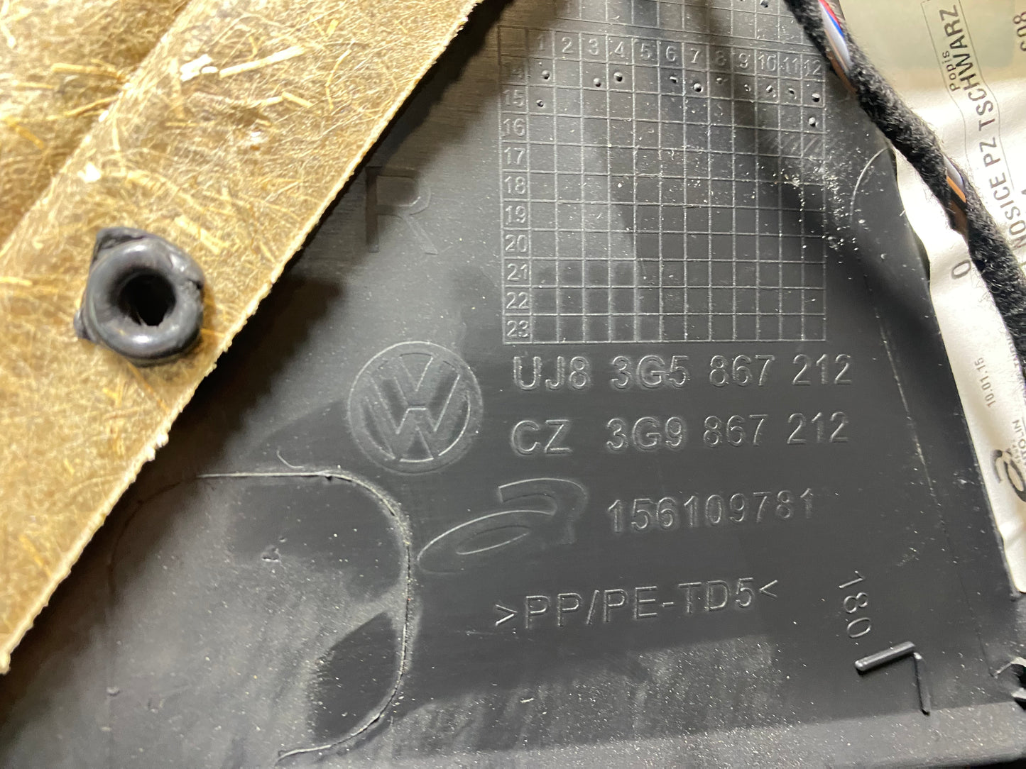 Panou interior usa dreapta spate Volkswagen Passat B8 (3G5) Variant 2.0 TDI CRLB DSG 2015