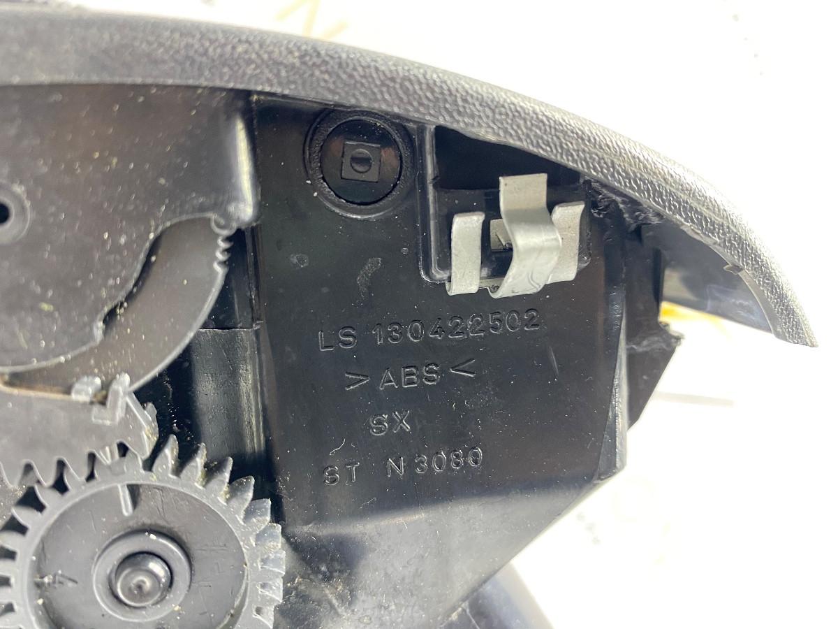 Grila aer bord stanga FIAT DUCATO Box (244) [ 2002 - > ] JTD (F1AE0481C) 81KW|110HP OEM 130422502