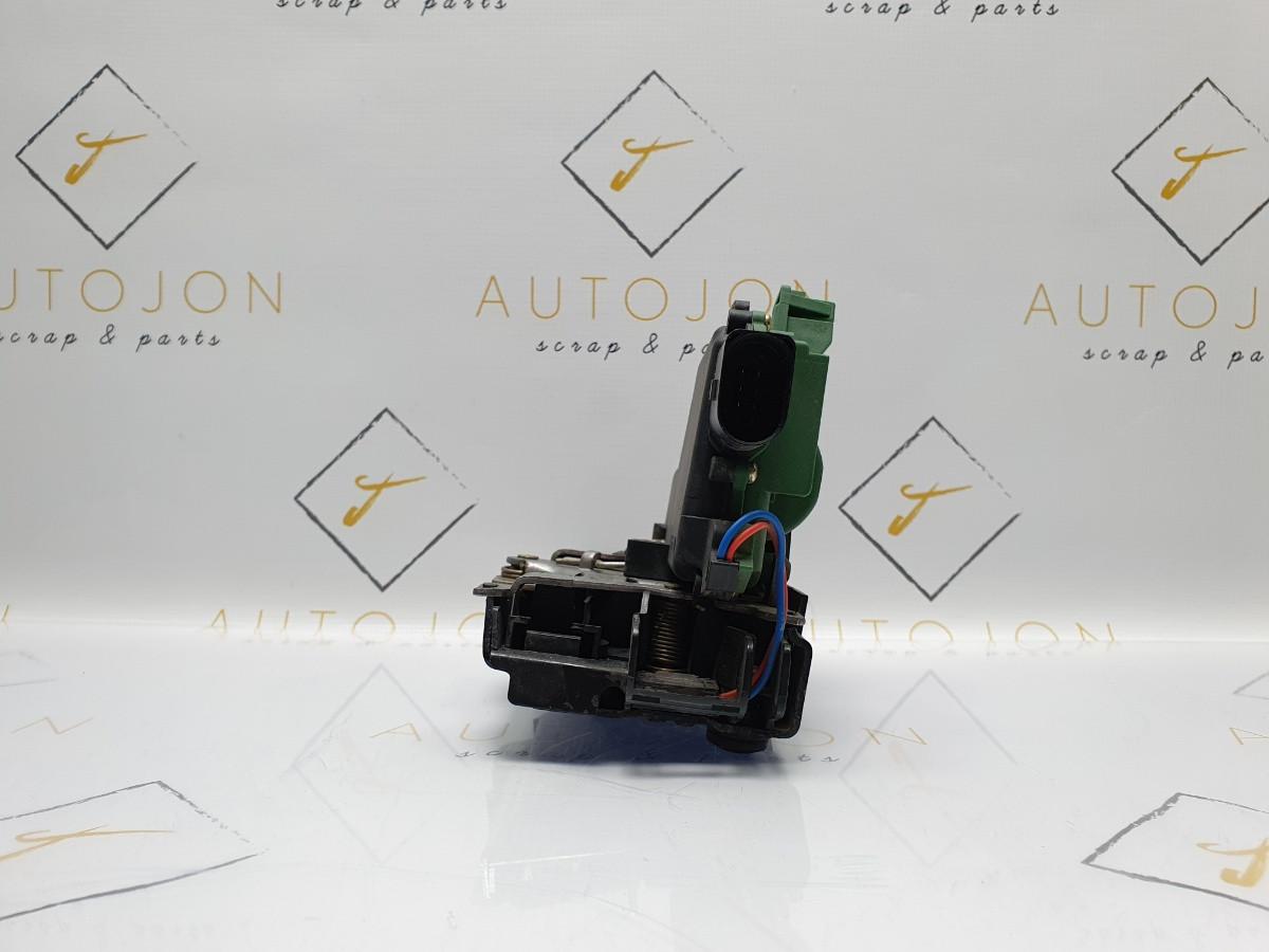 Broasca usa dreapta Fata VOLKSWAGEN LUPO 6X1, 6E1 2003 1.4 16V BBY 55KW|75HP 2003