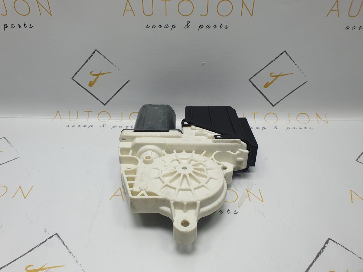 Motoras macara geam dreapta fata SEAT IBIZA IV 6L1 2005 1.2 1.2 1.2 BME 47KW|64HP 2005