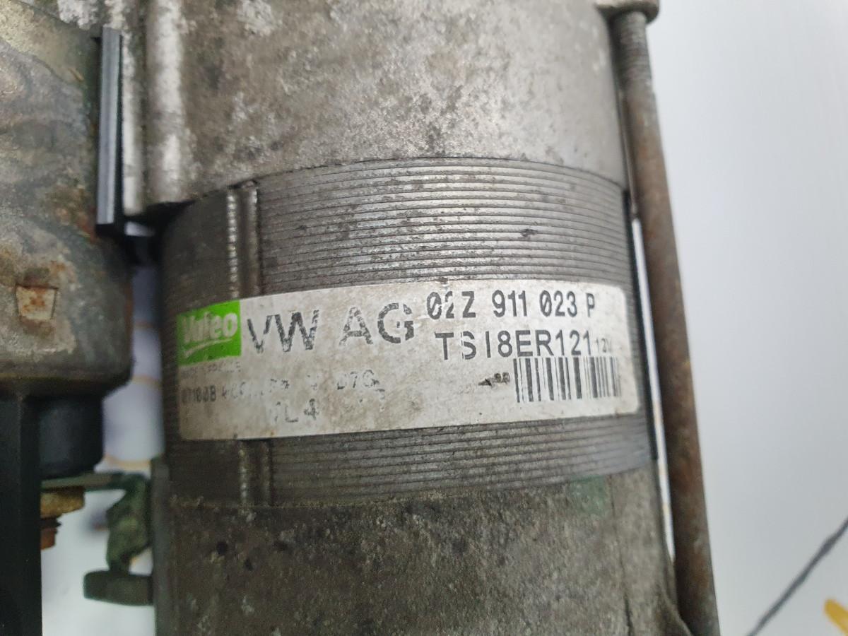 Electromotor VOLKSWAGEN GOLF VI 5K1 2008 - 2013 Valeo 8ER121 02Z911023P