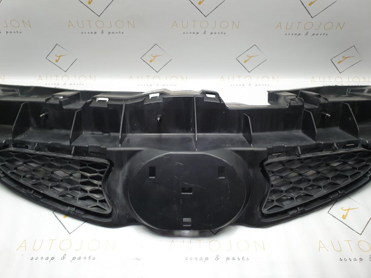 Grila centrala bara fata  TOYOTA AYGO _B1_ 2005 - > 531110H010