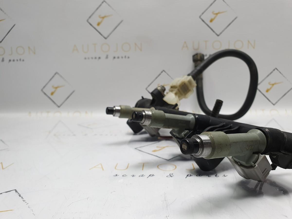 Rampa cu injectoare TOYOTA AYGO _B1_ 2005 - > 23814-0Q010