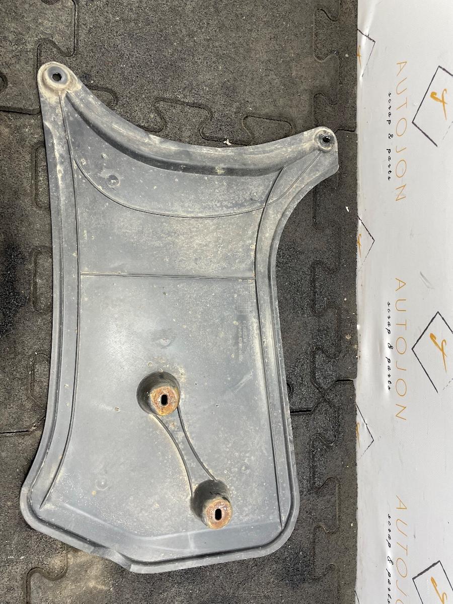 Scut protectie evacuare AUDI A4 IV Avant (8K5, B8) [ 2007 - 2015 ] OEM 8K0825219 / 8K0 825 219