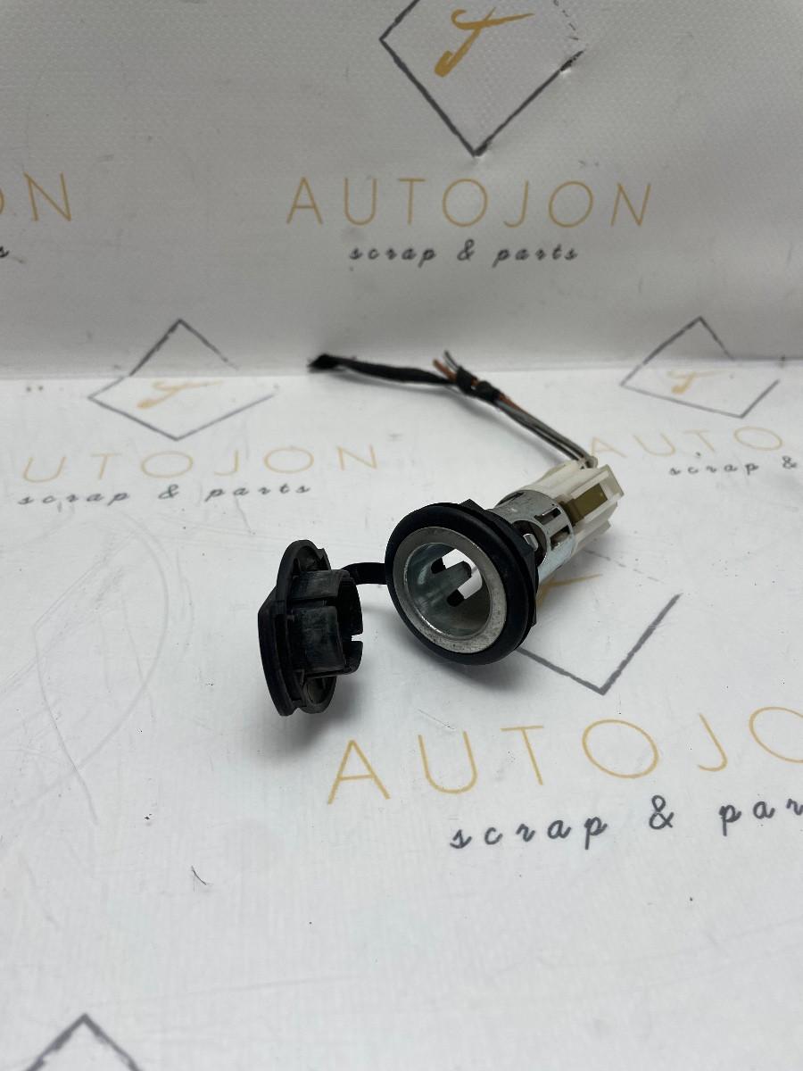 Bricheta electrica Spate  VOLKSWAGEN PASSAT Variant (3G5) [ 2014 - > ] 1J0919321 / 1J0 919 321 OEM 1K0919309 / 1K0 919 309
