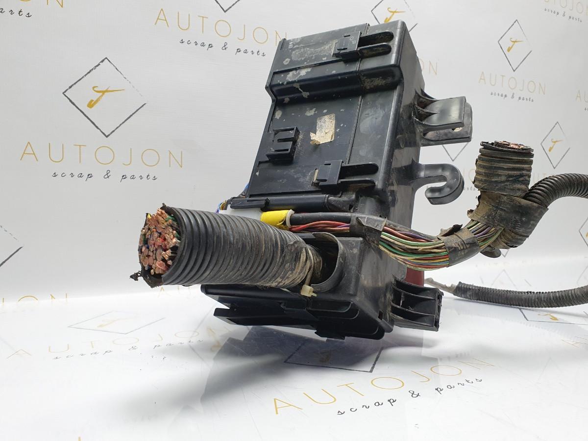 Panou sigurante TOYOTA AYGO (_B1_) [ 2005 - > ] OEM 827410H010 / 82741-0H010