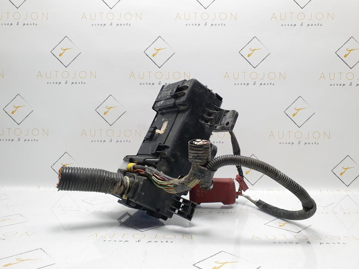 Panou sigurante TOYOTA AYGO (_B1_) [ 2005 - > ] OEM 827410H010 / 82741-0H010