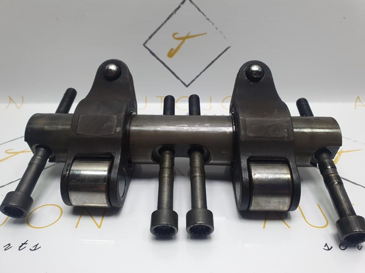 Rampa culbutori SKODA FABIA Combi (6Y5) [ 2000 - 2007 ] OEM 038109527AF / 038 109 527 AF