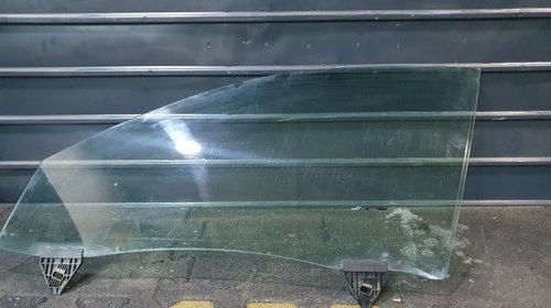 Geam stanga fata  AUDI A4 II Avant (8E5, B6) [ 2000 - 2005 ] OEM 8E0 845 021 D? , 43R-001352?