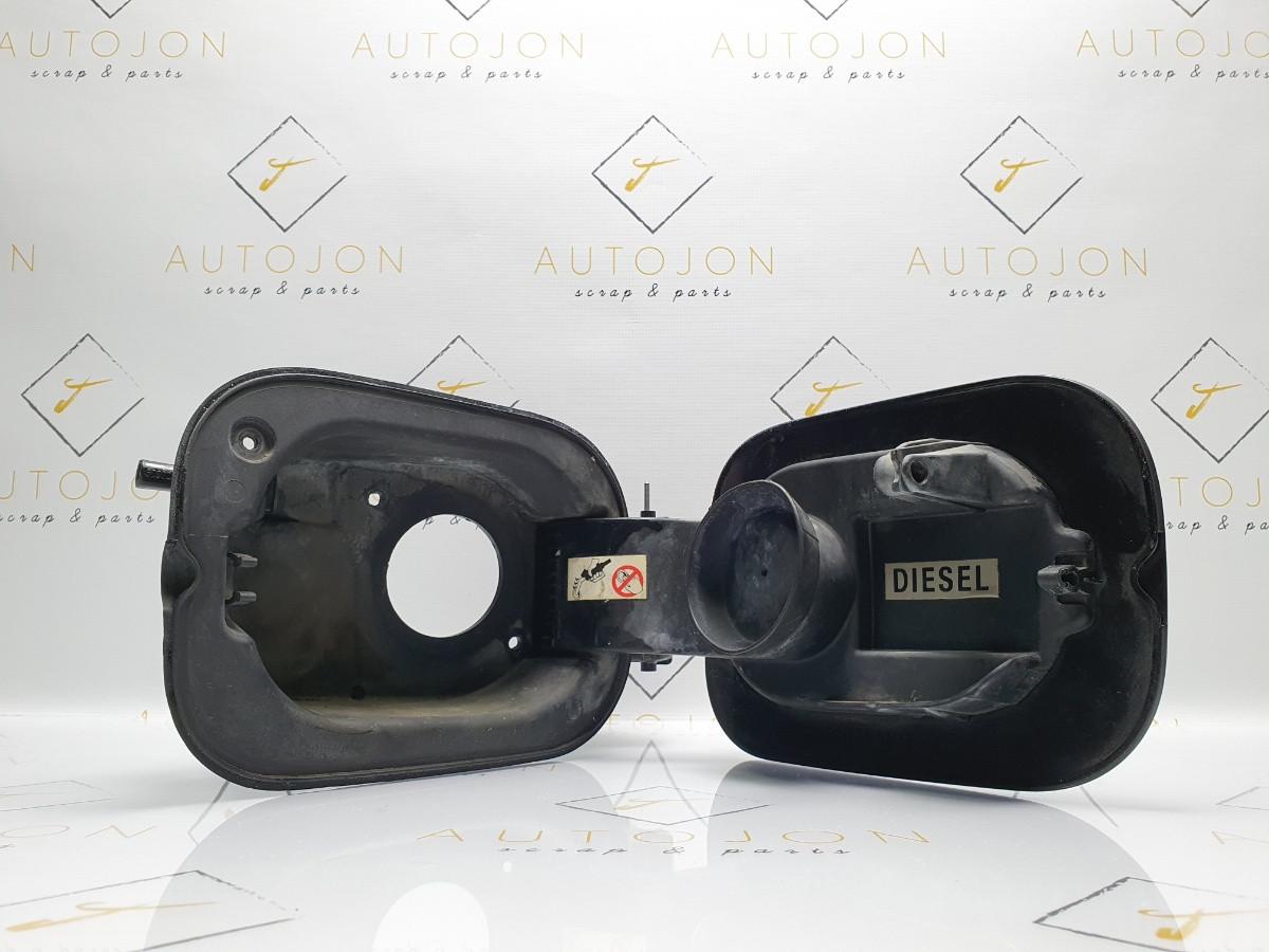 Usita rezervor RENAULT MEGANE II Estate (KM0/1_) [ 2003 - 2012 ] OEM 8200073451
