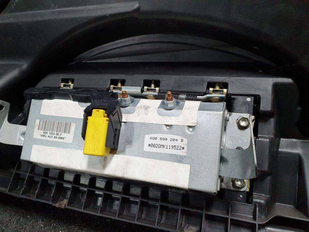 Plansa bord SKODA FABIA Combi (6Y5) [ 2000 - 2007 ] OEM 6Q0880204B / 6Q0 880 204 B