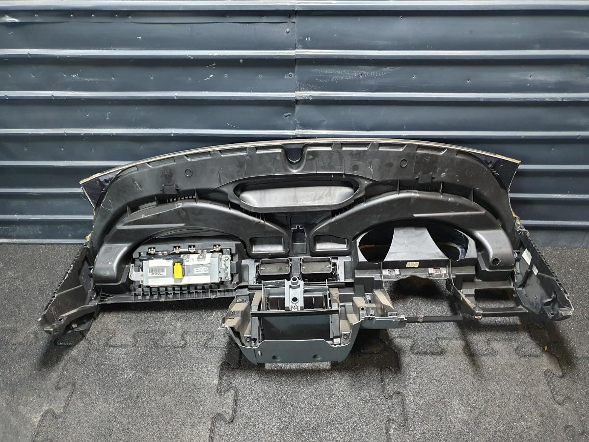 Plansa bord SKODA FABIA Combi (6Y5) [ 2000 - 2007 ] OEM 6Q0880204B / 6Q0 880 204 B