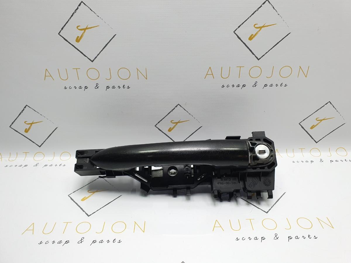 Maner stanga fata RENAULT MEGANE II Estate (KM0/1_) [ 2003 - 2012 ] OEM 8200028463 / 8200 028 463