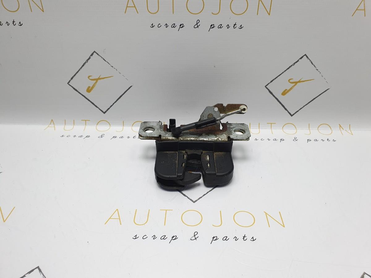 Broasca haion VOLKSWAGEN POLO (9N_) [ 2001 - 2012 ] OEM 6Q6827505B / 6Q6 827 505 B