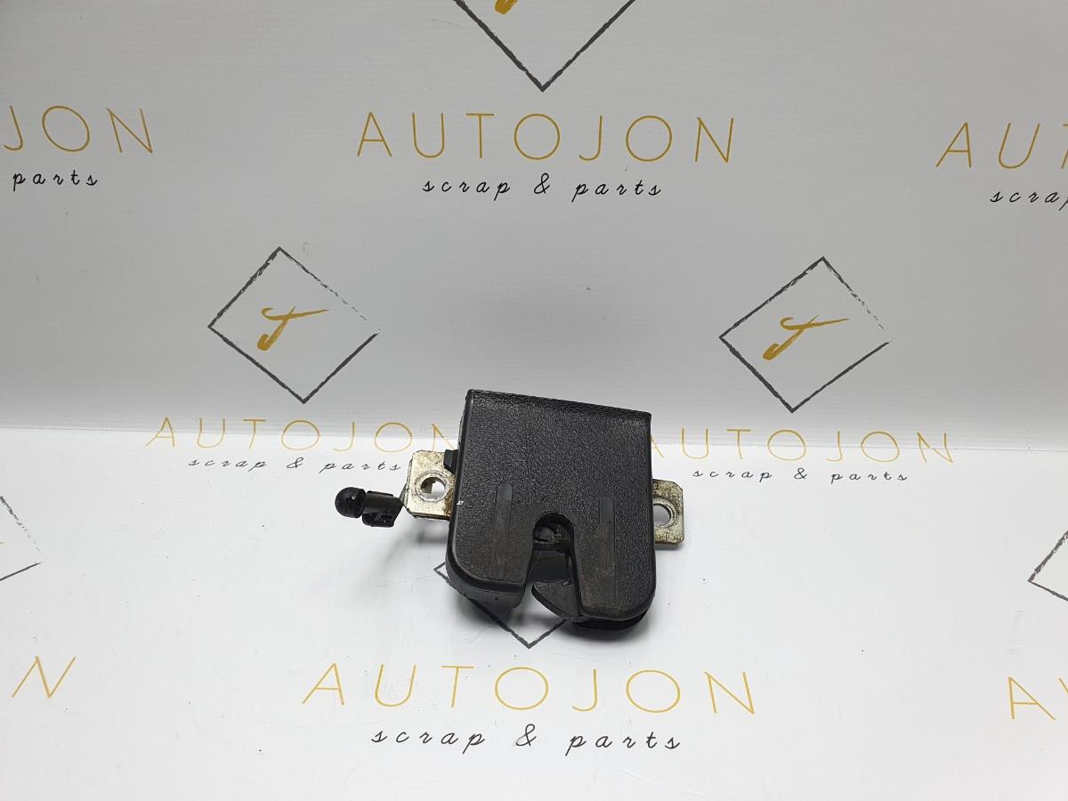 Broasca haion VOLKSWAGEN POLO (9N_) [ 2001 - 2012 ] OEM 6Q6827505B / 6Q6 827 505 B