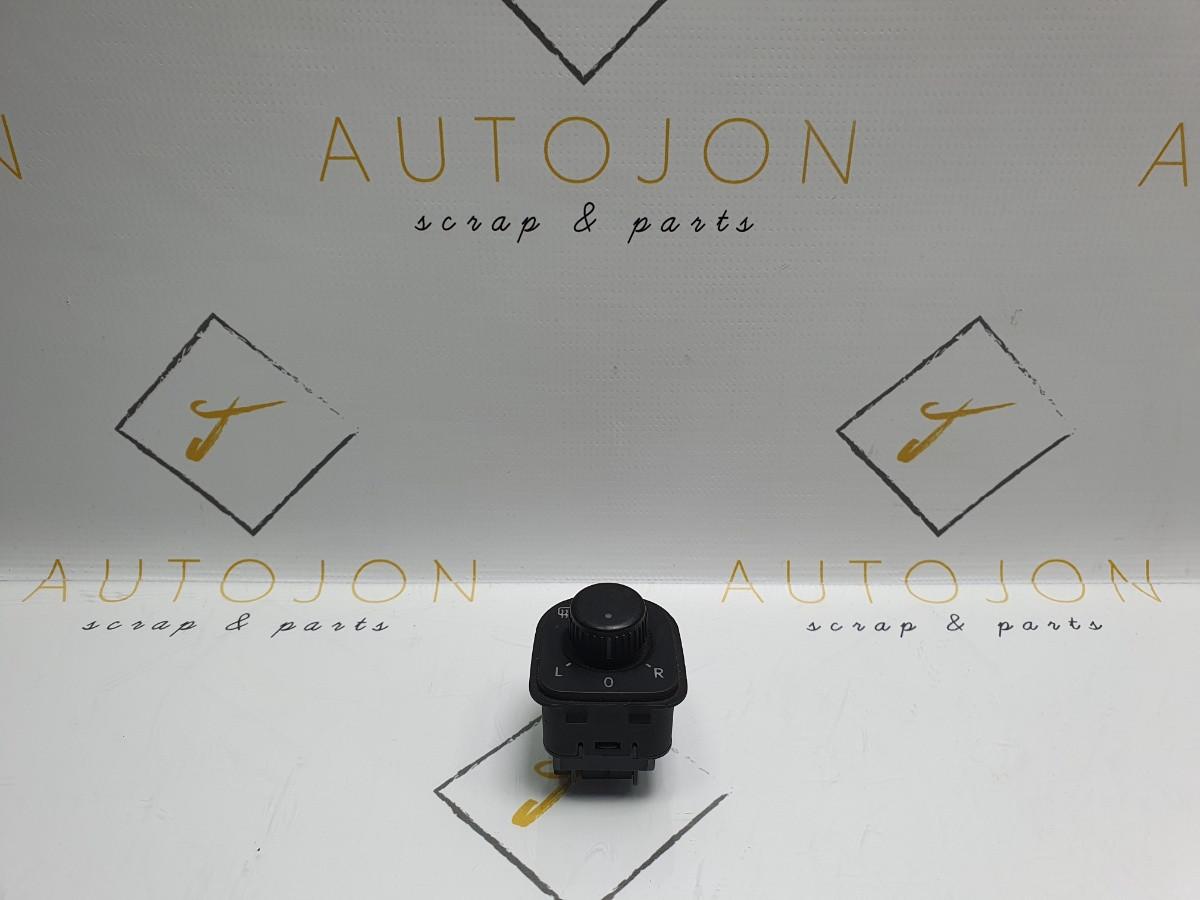 Buton reglaj oglinzi VOLKSWAGEN PASSAT Variant (3C5) [ 2005 - 2011 ] OEM 1K0959565L / 1K0 959 565 L