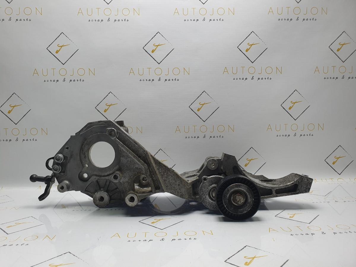 Suport accesorii motor VOLKSWAGEN PASSAT Variant (3C5) [ 2005 - 2011 ] OEM 03L903139D / 03L 903 139 D