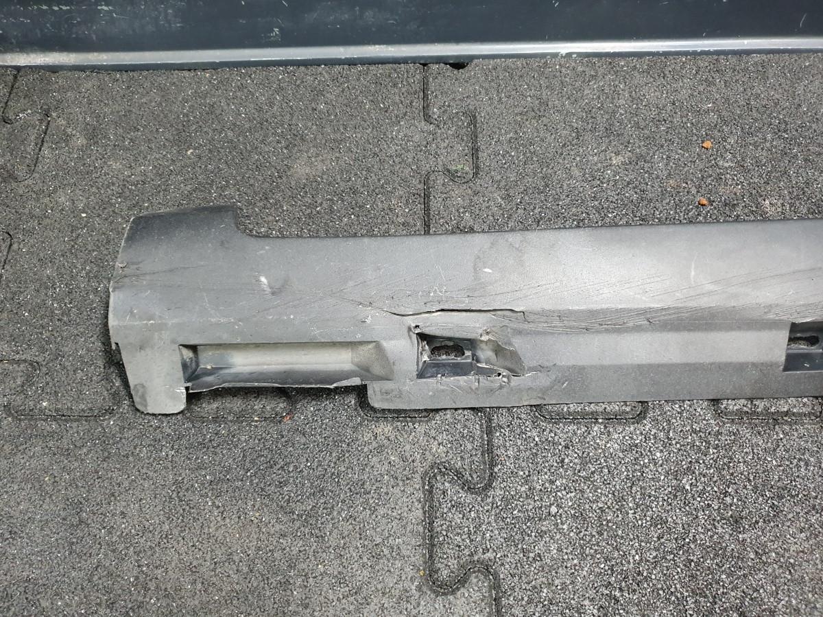 Prag exterior stanga  VOLKSWAGEN PASSAT Variant (3C5) [ 2005 - 2011 ] OEM 3C0853855B / 3C0 853 855 B