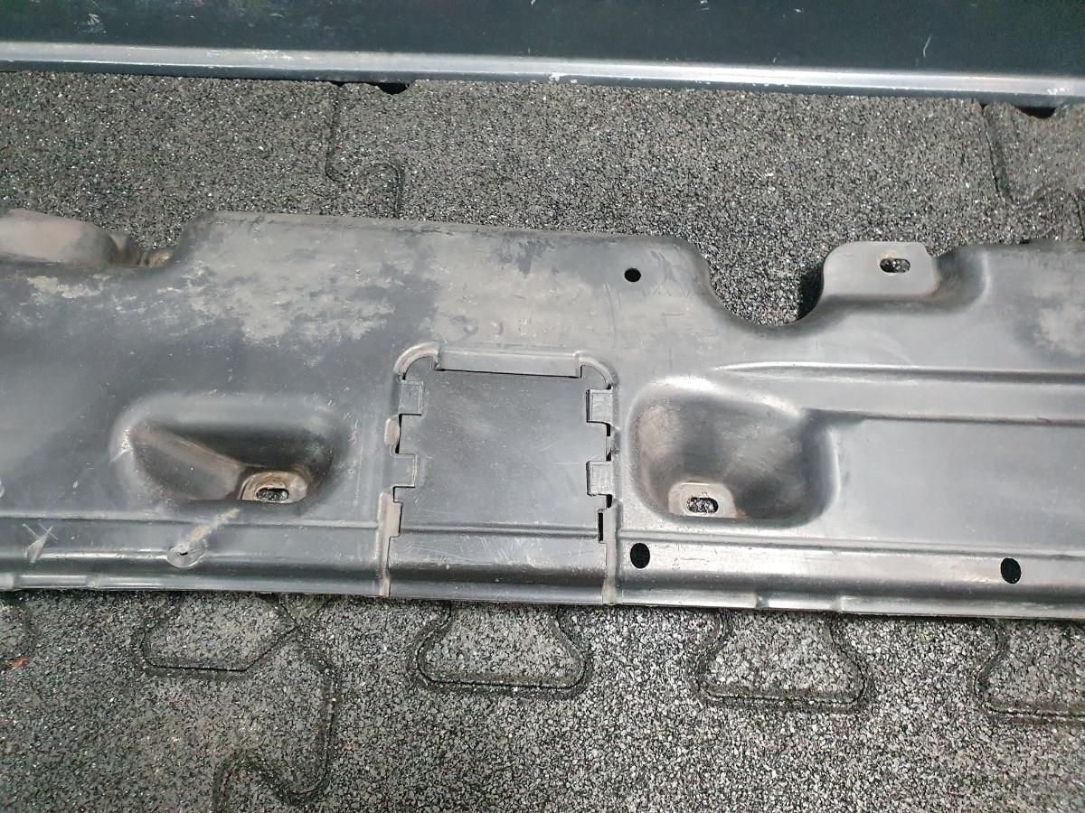 Scut caroserie stanga AUDI Q7 (4LB) [ 2006 - 2016 ] FSI quattro (BHK) 206KW|280HP OEM 7L8825211D / 7L8 825 211 D