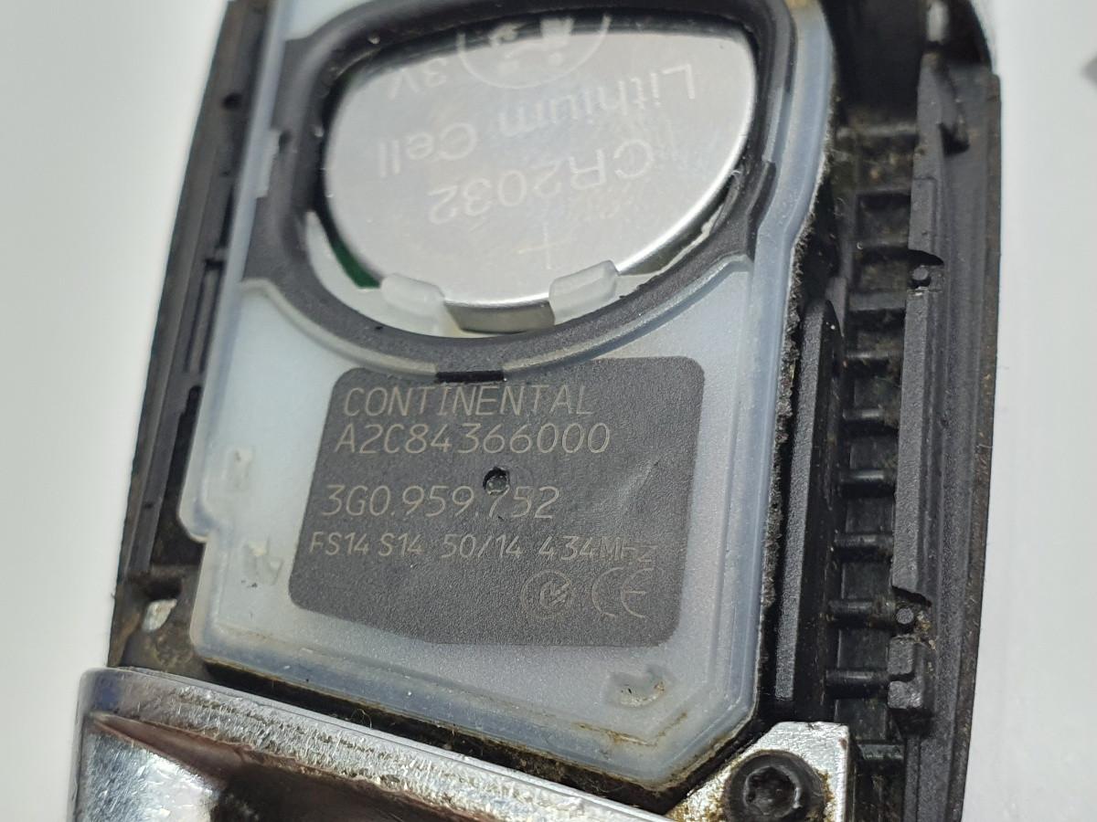 Telecomanda inchidere centralizata VOLKSWAGEN PASSAT Variant (3G5) [ 2014 - > ] OEM 3G0959752 / 3G0 959 752