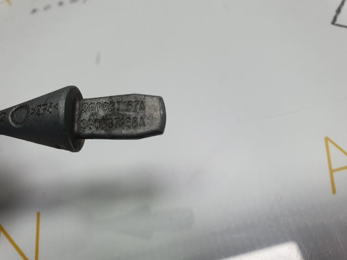 Butuc usa VOLKSWAGEN PASSAT Variant (3G5) [ 2014 - > ] OEM 3G0837167A / 3G0 837 167 A