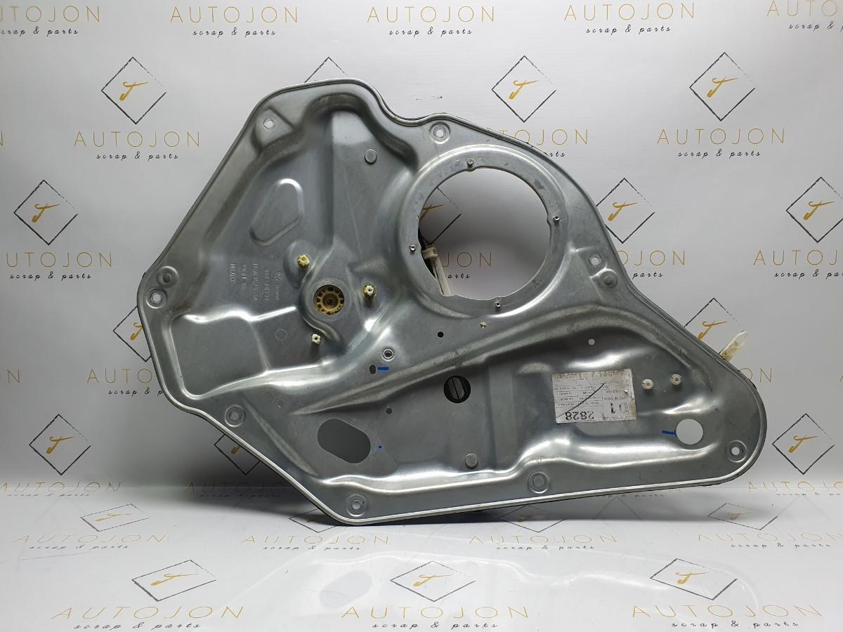 Macara stanga spate VOLKSWAGEN GOLF V Variant (1K5) [ 2007 - 2009 ] OEM 1K9839755A / 1K9 839 755 A