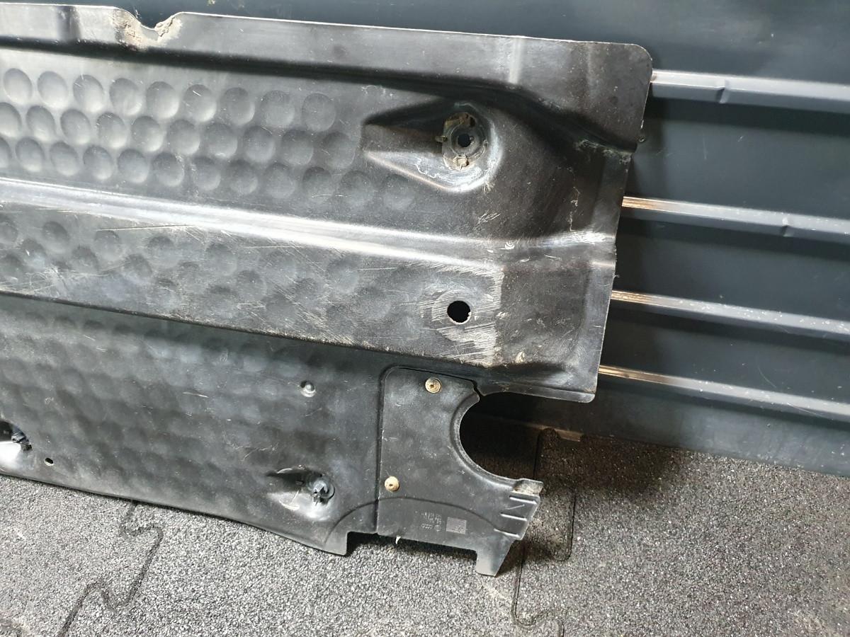 Scut caroserie stanga VOLKSWAGEN GOLF V Variant (1K5) [ 2007 - 2009 ] OEM 1K0825211E / 1K0 825 211 E