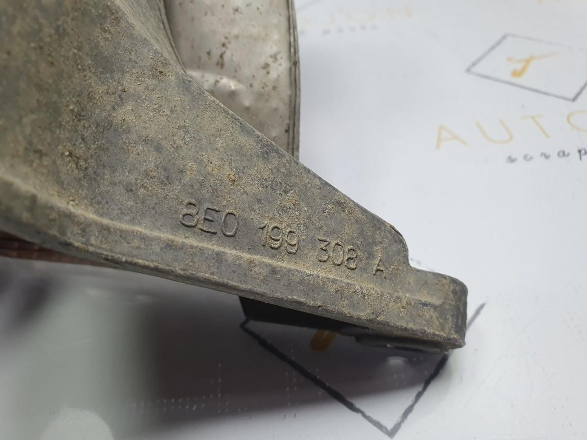 Suport motor dreapta AUDI A4 II (8E2, B6) [ 2000 - 2005 ] OEM 8E0199308A / 8E0 199 308 A