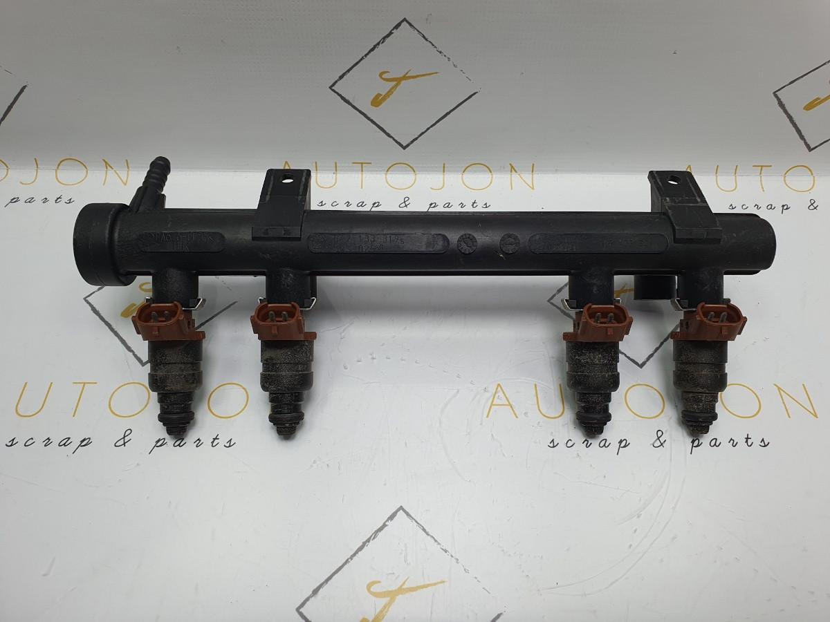 Rampa cu injectoare SKODA FABIA Saloon (6Y3) [ 1999 - 2007 ] 1.4 (AME, AQW, ATZ) 50KW|68HP OEM 047906031C 047133321J