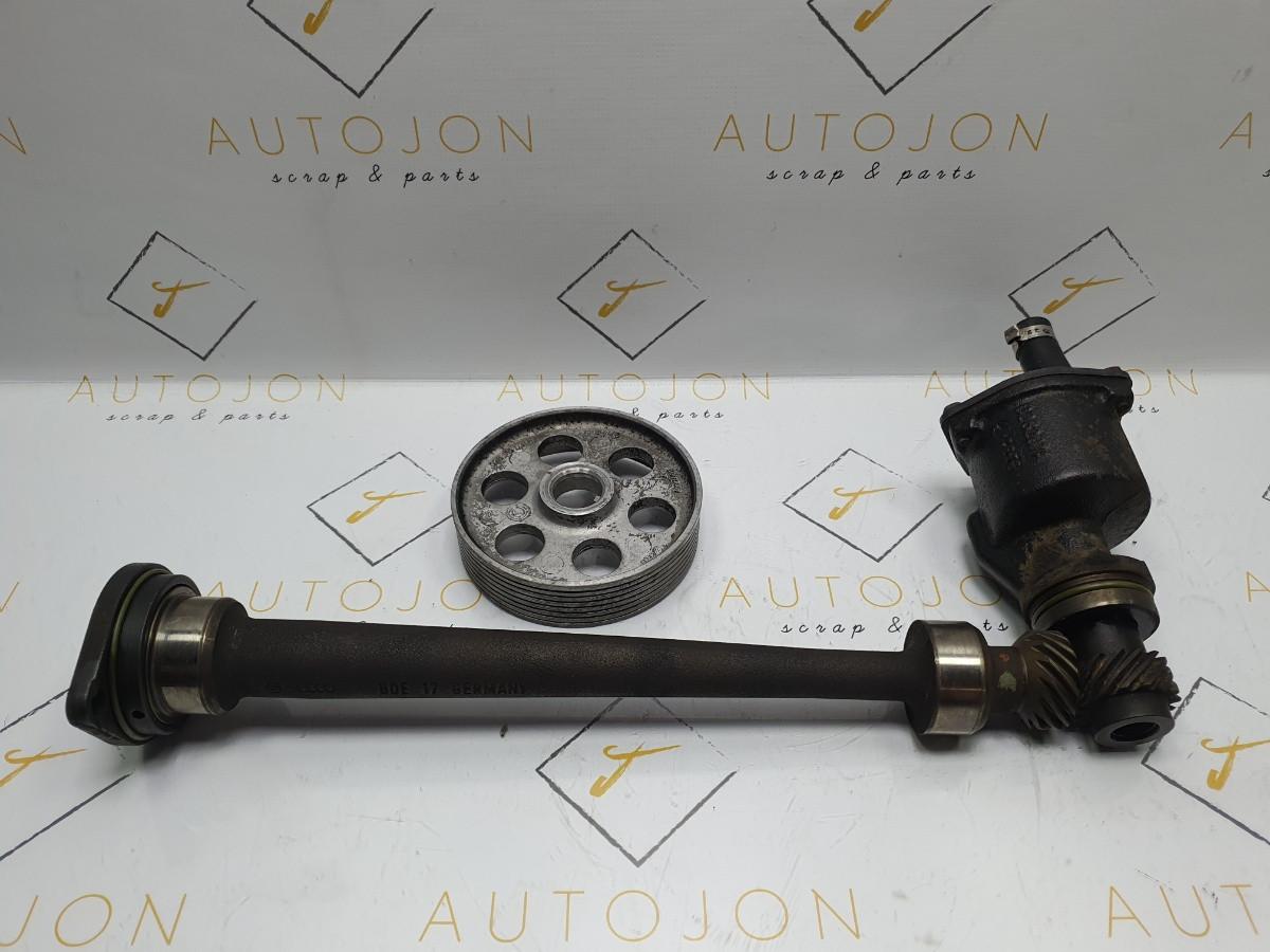Pompa vacuum cu ax VOLKSWAGEN TRANSPORTER IV Box (70XA) [ 1990 - 2003 ] TD (ABL) 50KW|68HP OEM 028115019D / 028 115 019 D