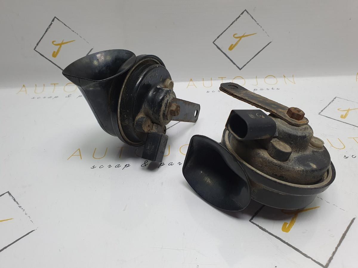 Set claxoane SKODA FABIA (6Y2) [ 1999 - 2008 ] OEM 6Q0951223 / 6Q0951221