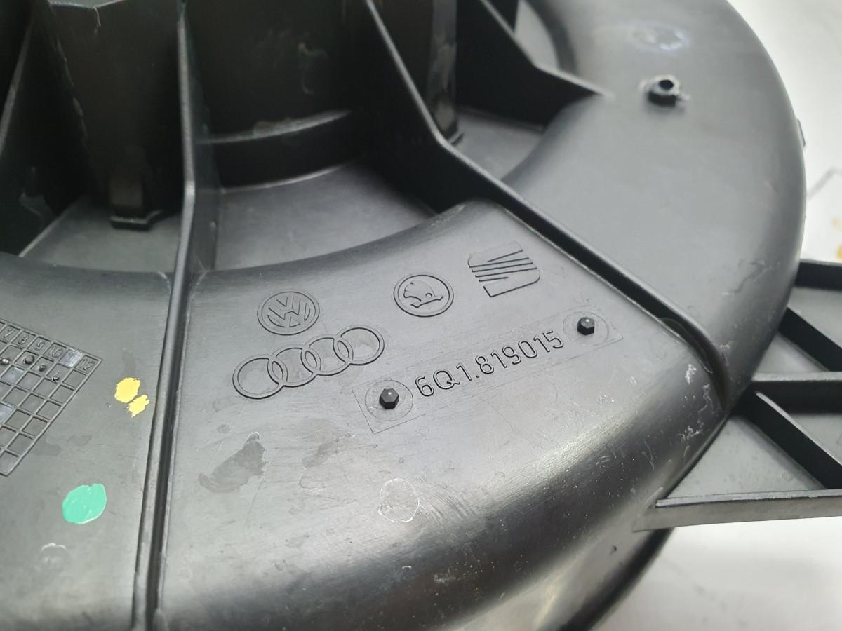 Ventilator aeroterma SEAT IBIZA IV (6L1) [ 2002 - 2009 ], VOLKSWAGEN POLO (9N_) [ 2001 - 2012 ], SKODA FABIA (6Y2) [ 1999 - 2008 ] Behr OEM 6Q1819015 / 6Q1 819 015