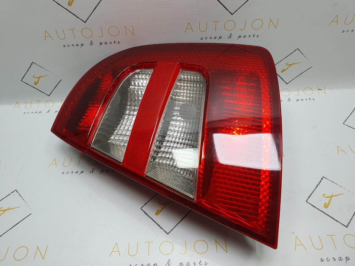Lampa stop Dreapta Spate  SKODA FABIA (6Y2) [ 1999 - 2008 ] OEM 6Y6945096 / 6Y6 945 096