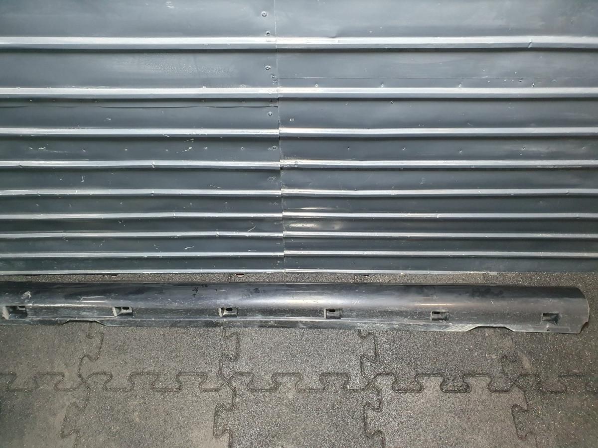 Ornamnet prag dreapta OPEL VECTRA C (Z02) [ 2002 - 2009 ] OEM 13178952