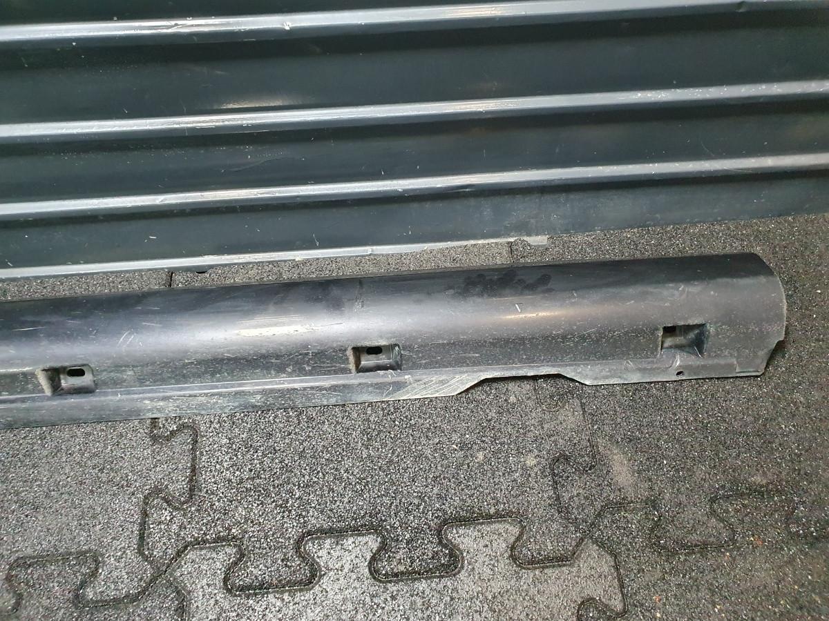 Ornamnet prag dreapta OPEL VECTRA C (Z02) [ 2002 - 2009 ] OEM 13178952
