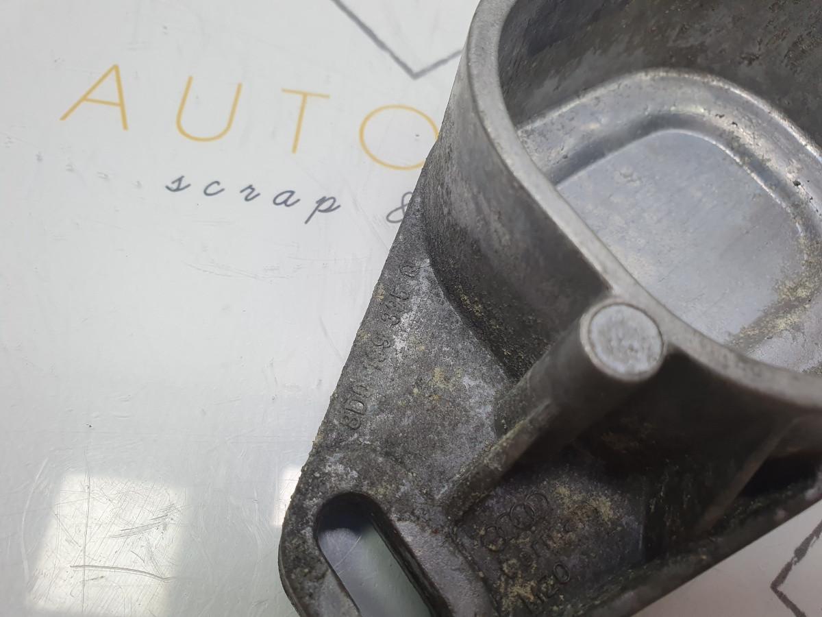 Suport motor VOLKSWAGEN PASSAT (3B3) [ 2000 - 2005 ] TDI (AVF, AWX) 96KW|130HP OEM 8D0199335Q / 8D0 199 335 Q