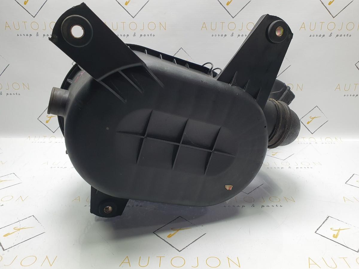 Carcasa filtru aer HYUNDAI H-1 Box (A1) [ 1997 - 2008 ] 28111-4A002 OEM 28112-4A003