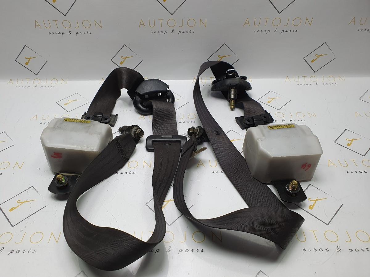 Set centuri fata HYUNDAI H-1 Box (A1) [ 1997 - 2008 ] 88820-4A100 OEM 88810-4A100