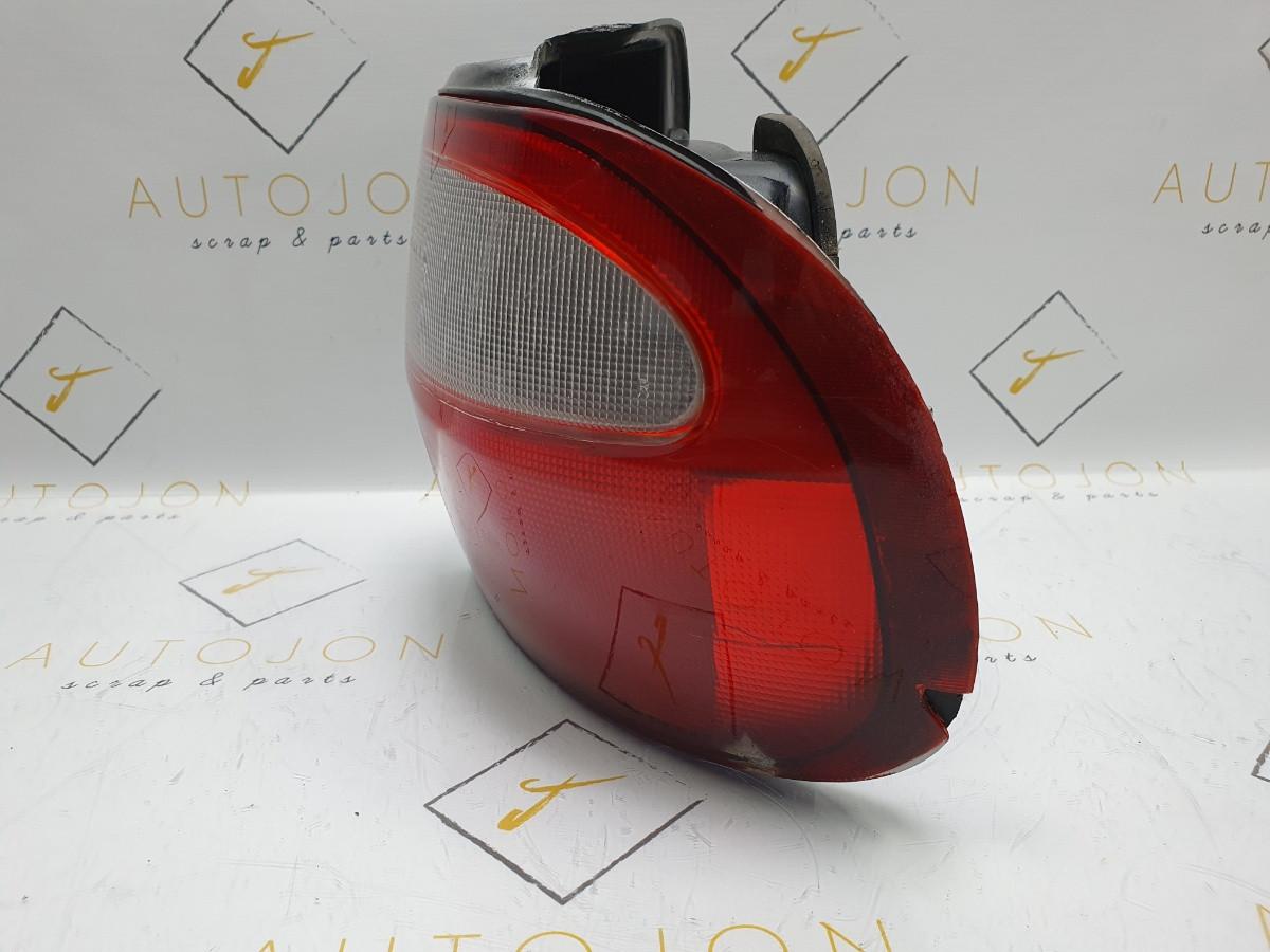 Stop dreapta de pe aripa HYUNDAI H-1 Box (A1) [ 1997 - 2008 ] OEM 92402 4A010